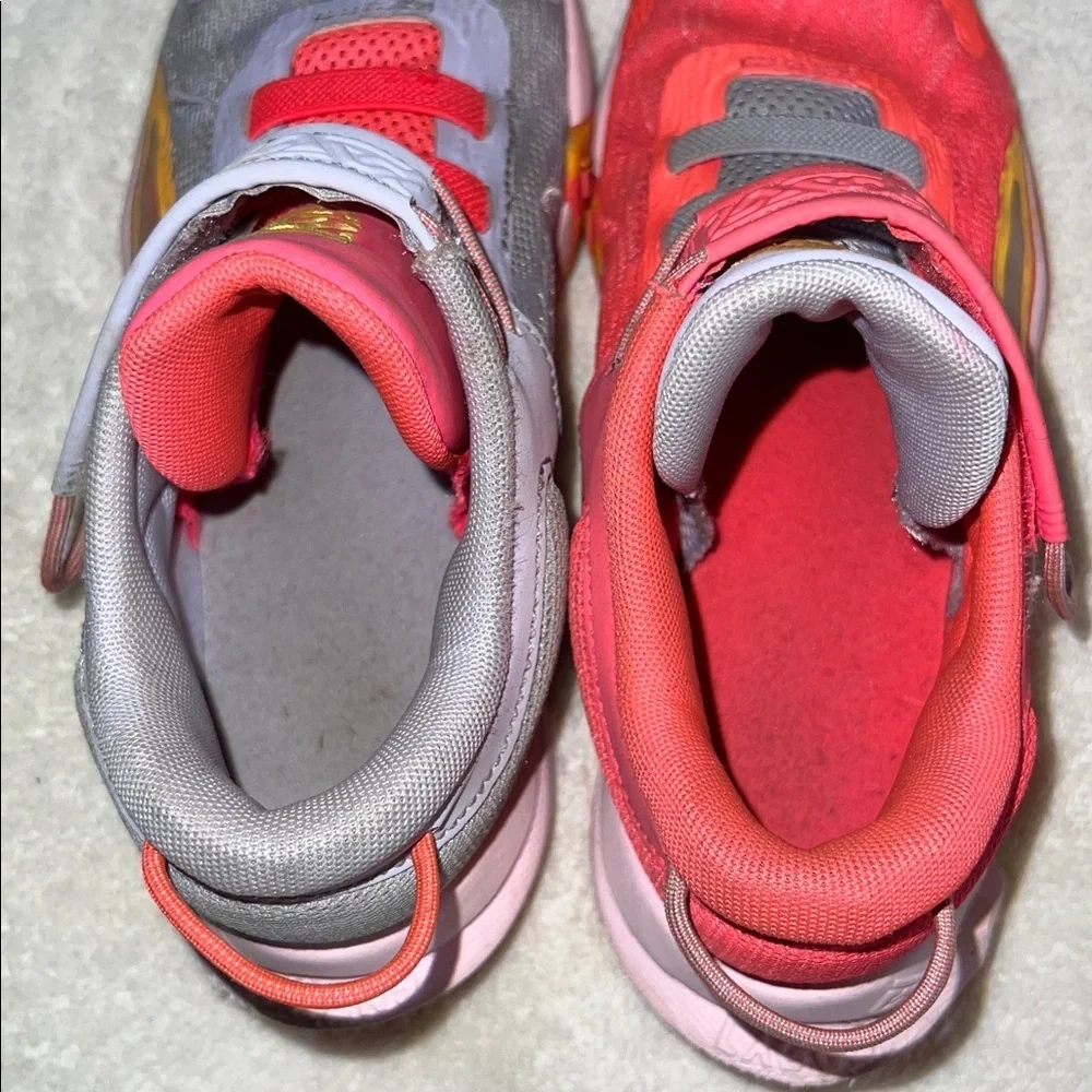 Nike Giannis Girls Sneakers - size 1
